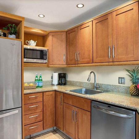 Beautiful 1 Bedroom Condo With Ocean Views | Oceanfront Kihei Buitenkant foto
