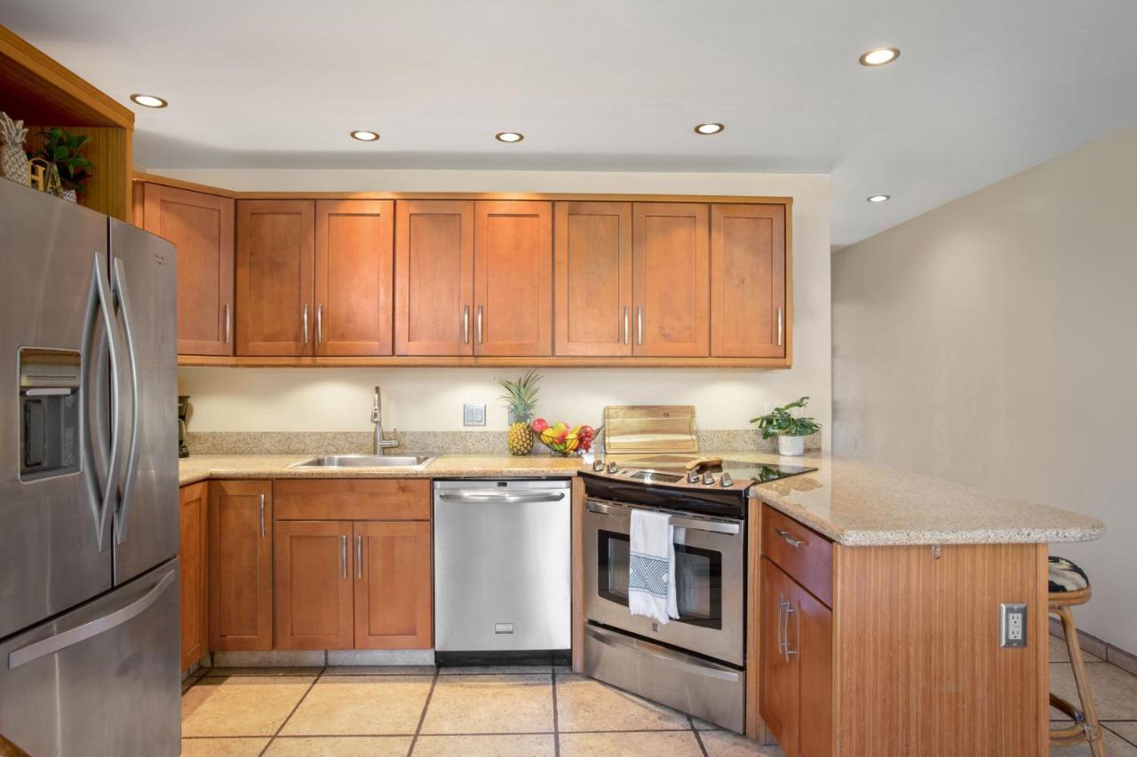 Beautiful 1 Bedroom Condo With Ocean Views | Oceanfront Kihei Buitenkant foto